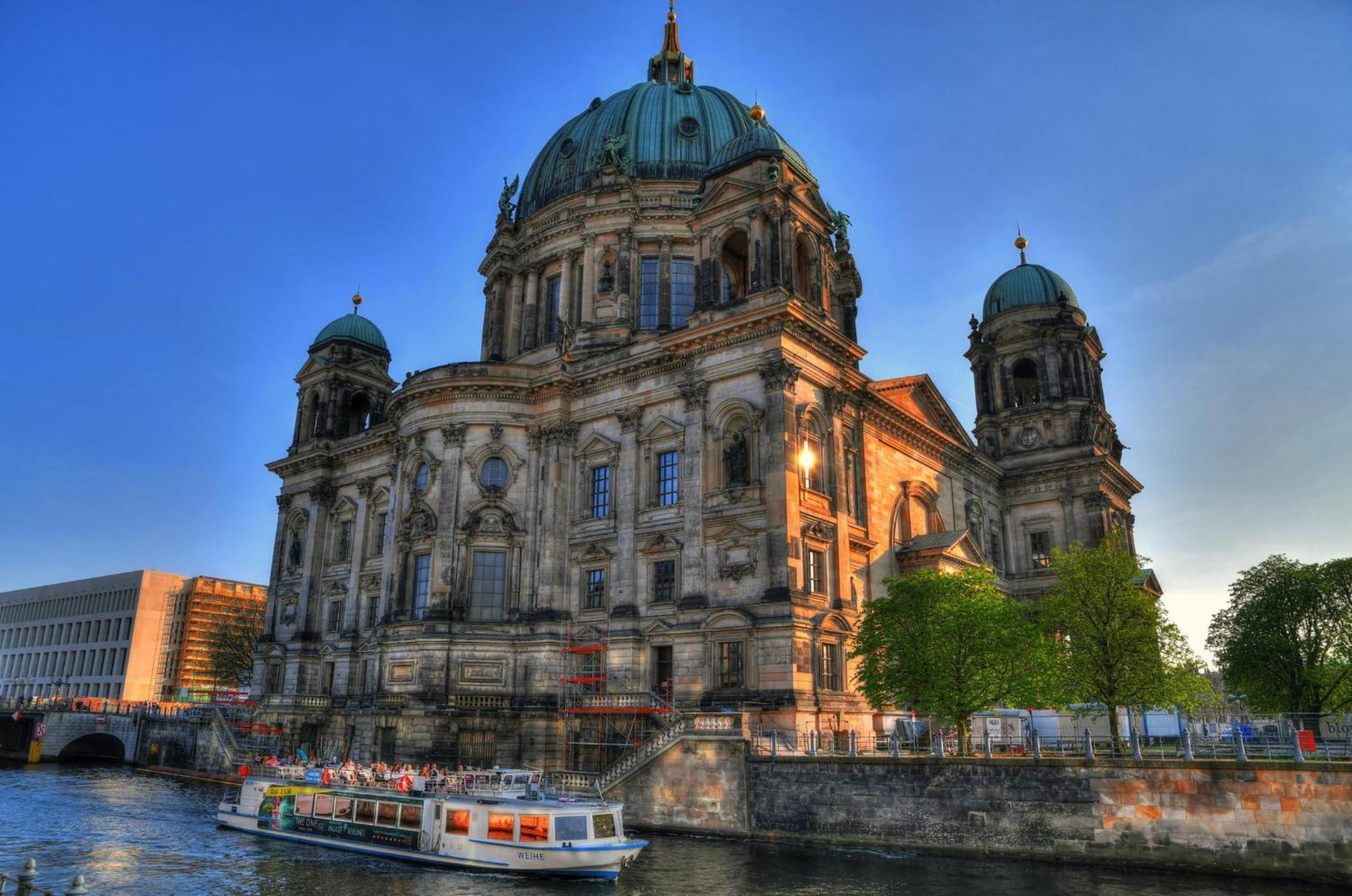 Garner - Checkpoint Charlie By Ihg Berlin